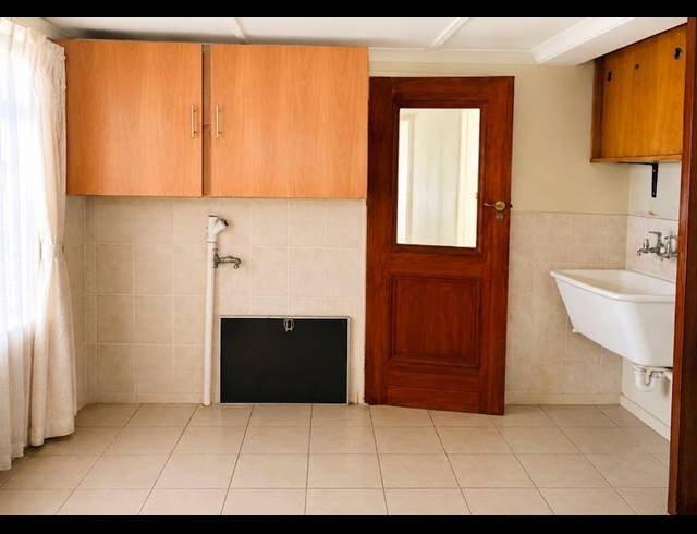 3 BEDROOM HOUSE FOR SALE IN VANDERBIJLPARK SE 6